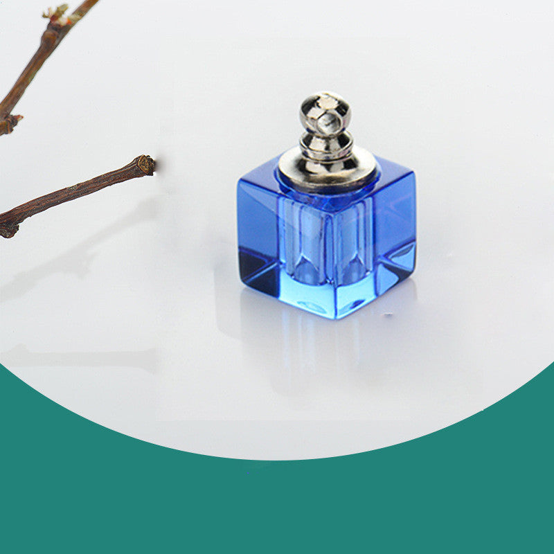 Ordinary Rice Carving Crystal Bottle Essential Oil Pendant