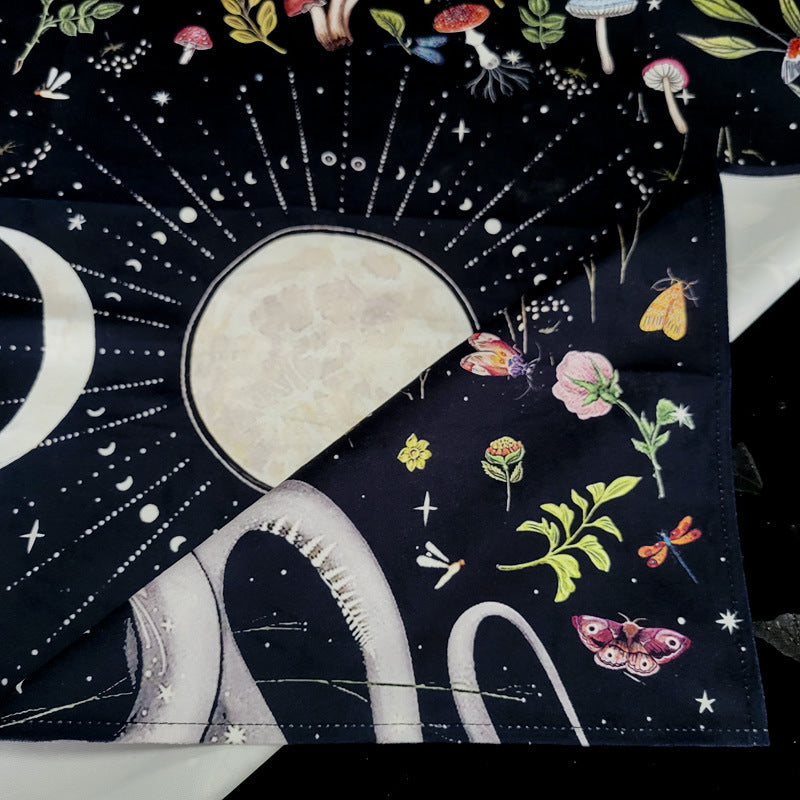 Three-phase Month Netherlands Velvet Tarot Square Home Small Tablecloth